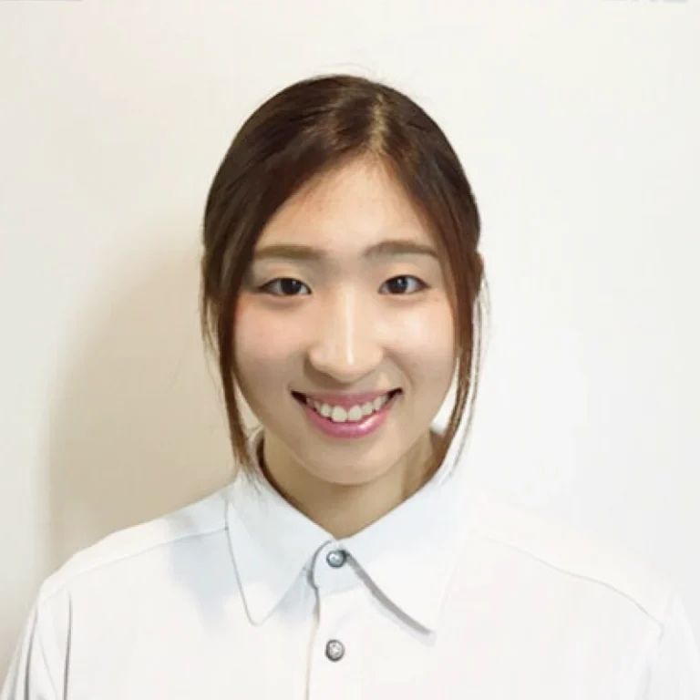 亀山　琴音