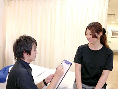 手足のしびれの原因を突き止める